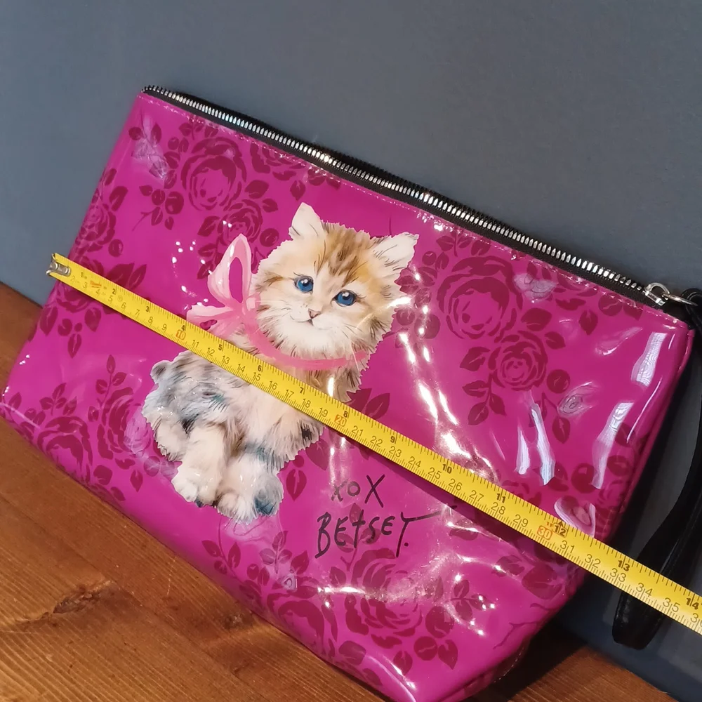 Betsey Johnson like new